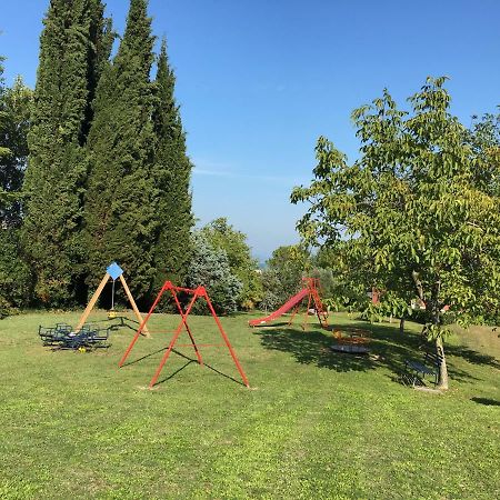 Clorofilla Apartment Desenzano del Garda Luaran gambar